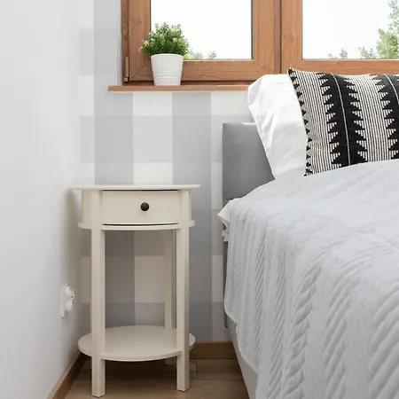 Dom Na Skraju Lasu Jastrzebia Gora By Renters *