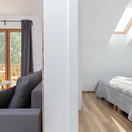 Dom Na Skraju Lasu Jastrzebia Gora By Renters * Jastrzębia Góra