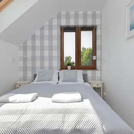 Dom Na Skraju Lasu Jastrzebia Gora By Renters Apartmán