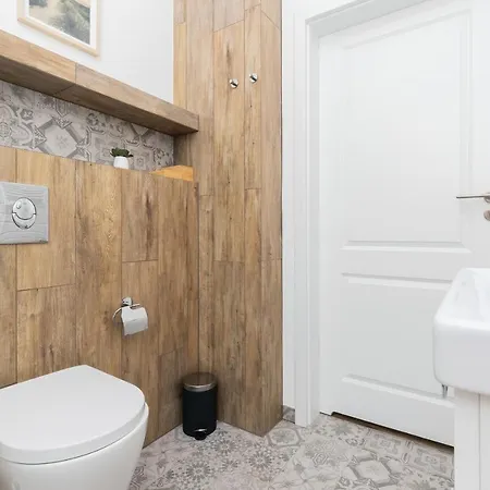 Dom Na Skraju Lasu Jastrzebia Gora By Renters Apartmán