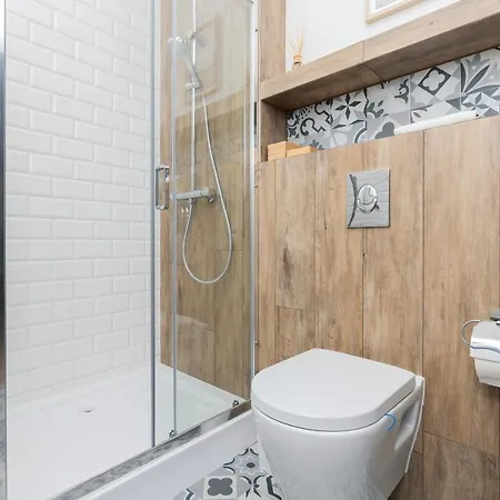 Dom Na Skraju Lasu Jastrzebia Gora By Renters