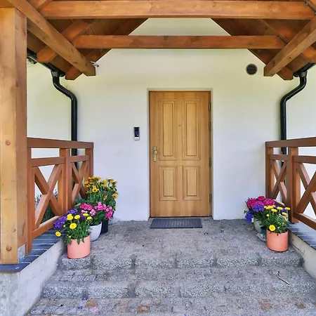 Dom Na Skraju Lasu Jastrzebia Gora By Renters Jastrzębia Góra